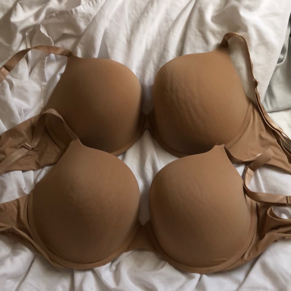 2 Victoria’s Secret Beige Bras 38DD